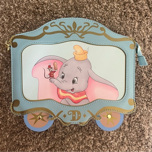 Loungefly Handbags - Disney’s Dumbo 80th Anniversary Lounge Fly Cross Body Chain Purse